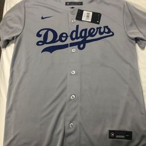 NWT Dodgers boys sports baseball jersey